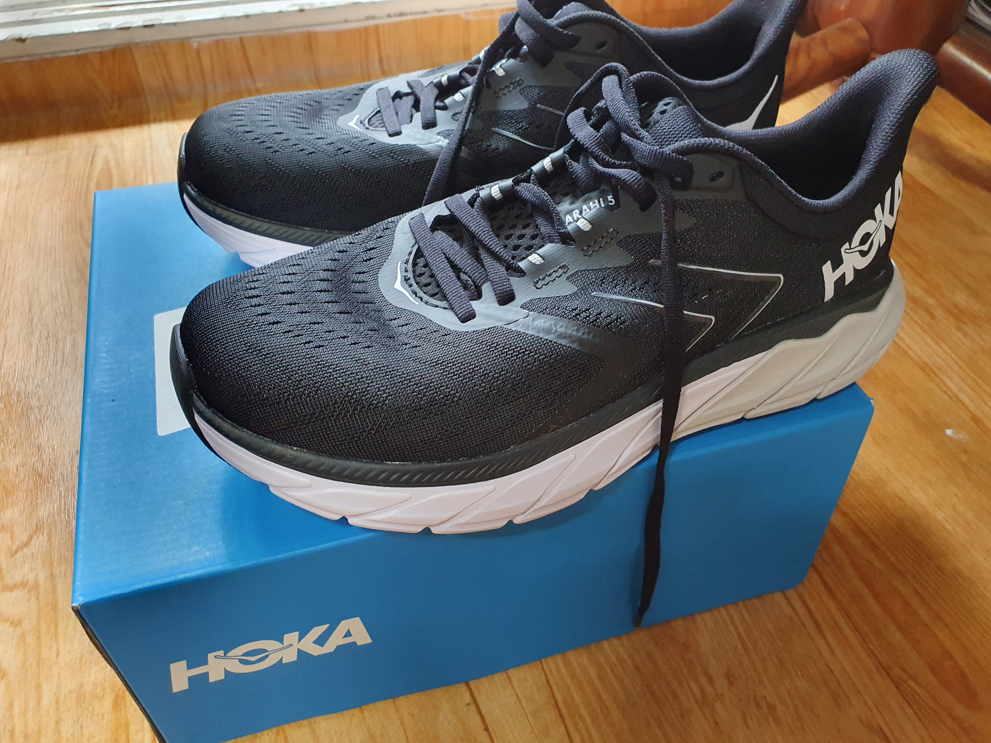 hoka_running